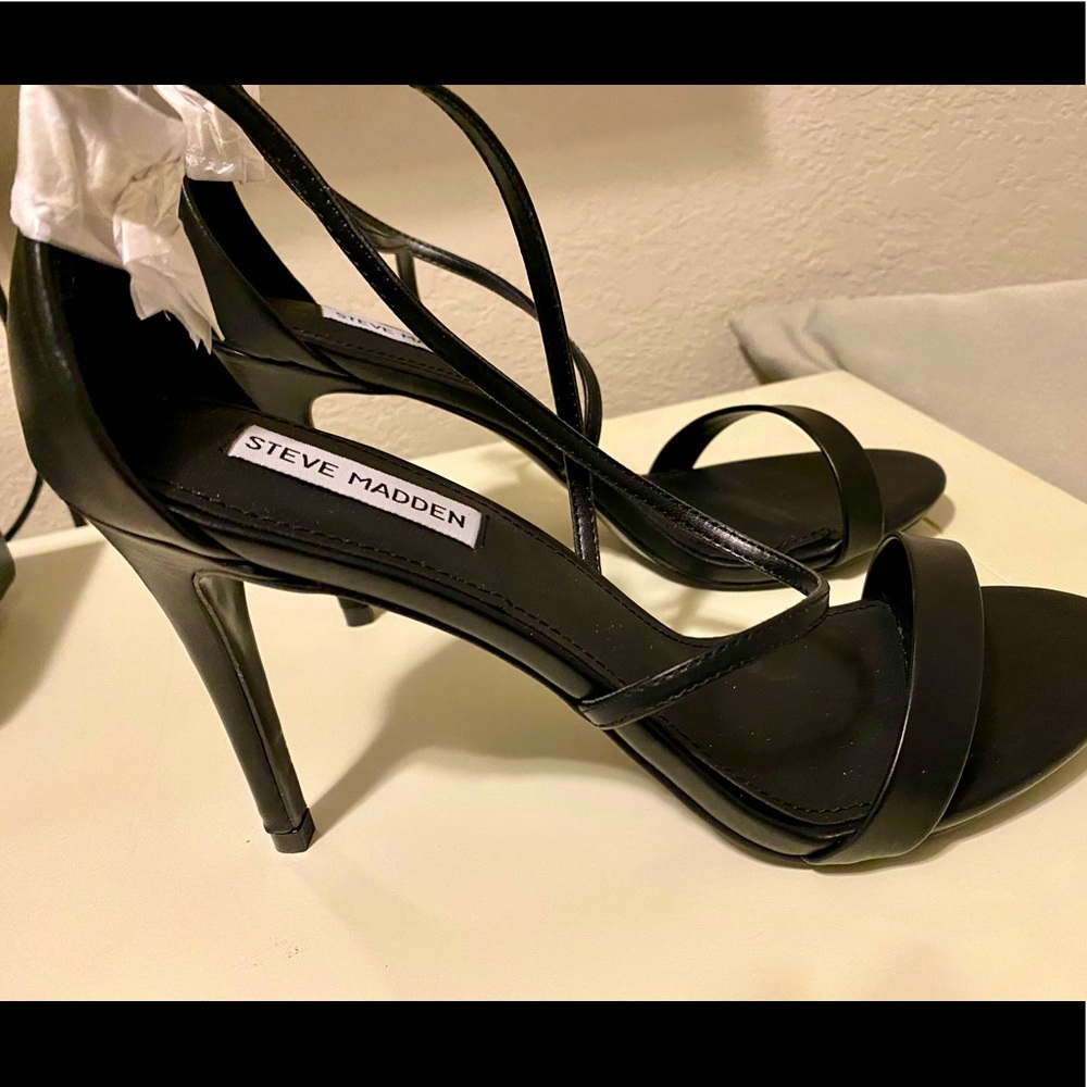 Steve Madden "Feliz" Dress Sandal Size 10
